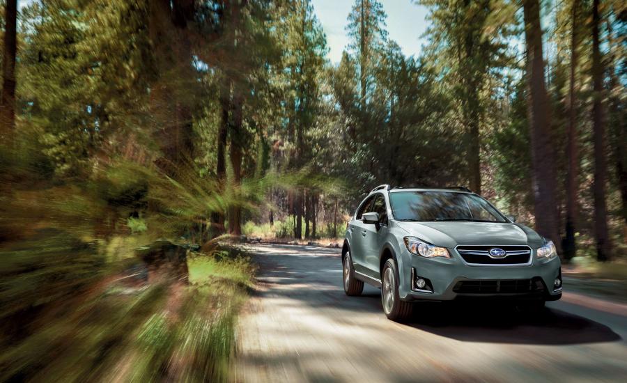  Subaru Crosstrek Hybrid 2016 года  (фото 3 из 9)